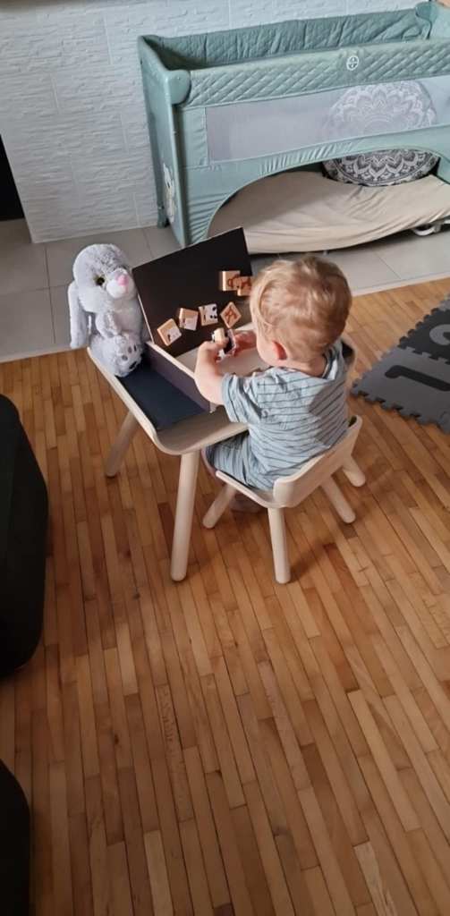 Mama de baieti – viata cu&nbsp;2